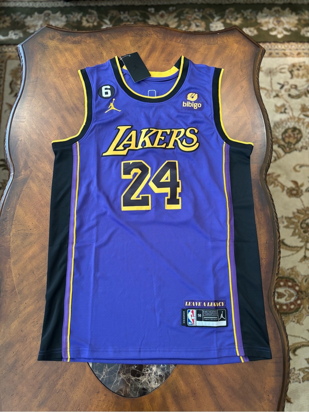 Los Angeles Lakers Purple Kobe Bryant Basketball Jersey Size XL